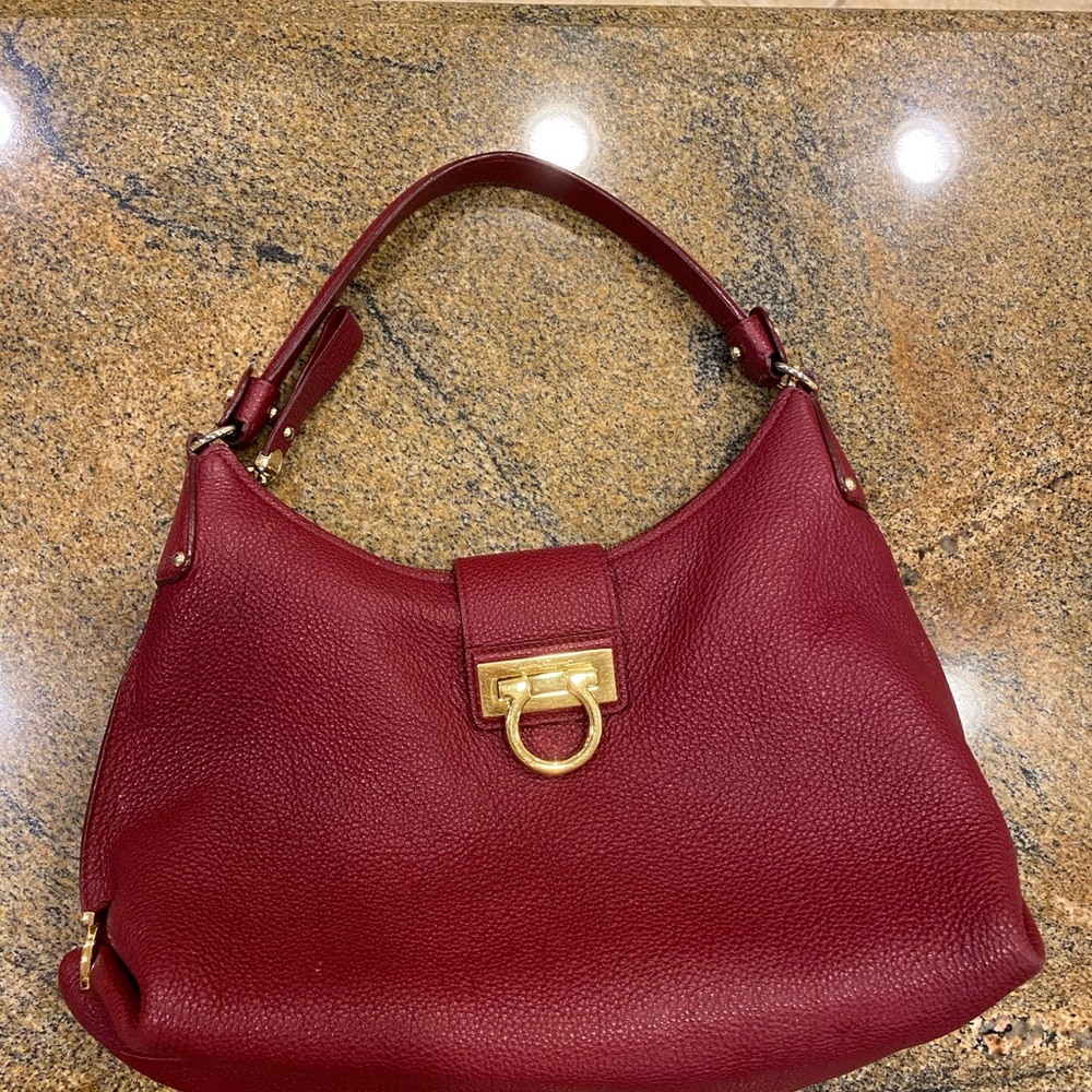 Salvatore Ferragamo handbag in great condition